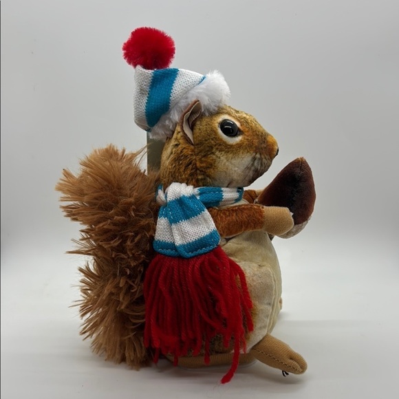 Gemmy Joyful Holiday Animated Plush Wintertime Christmas Squirrel Toy NWT - Picture 7 of 10